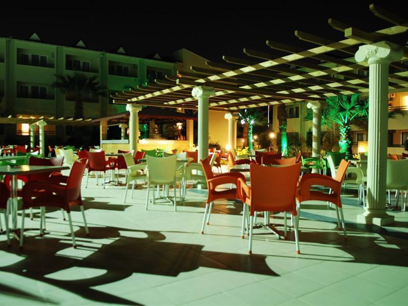 קוסדסי La Santa Maria Hotel מראה חיצוני תמונה