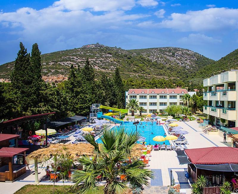 קוסדסי La Santa Maria Hotel מראה חיצוני תמונה