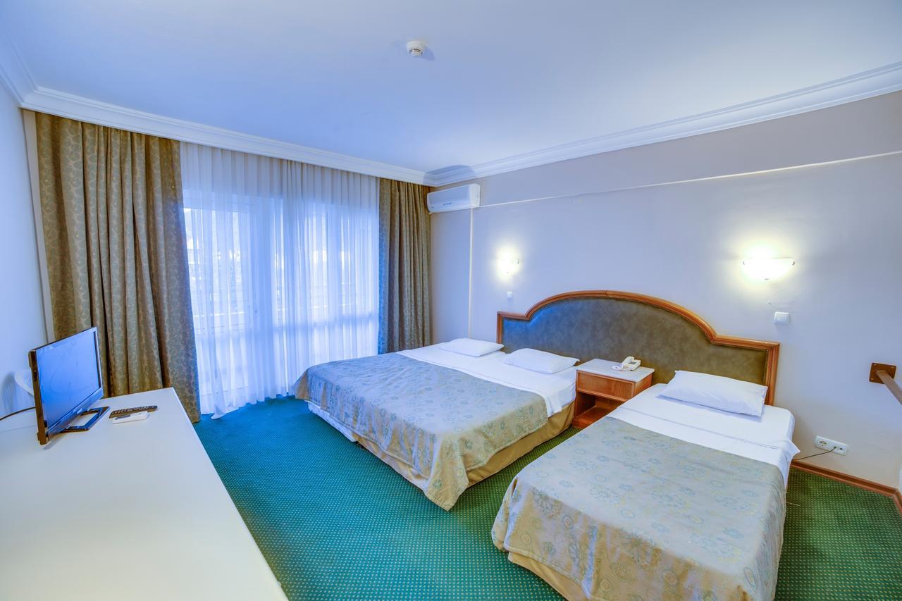 קוסדסי La Santa Maria Hotel מראה חיצוני תמונה